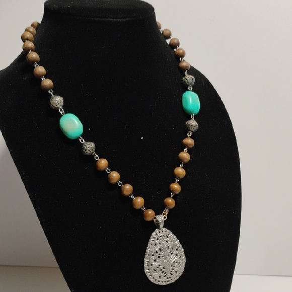 Jewelry - Vintage Tibetan Inspired Silverstone Pendant With Beaded And Stone Necklace